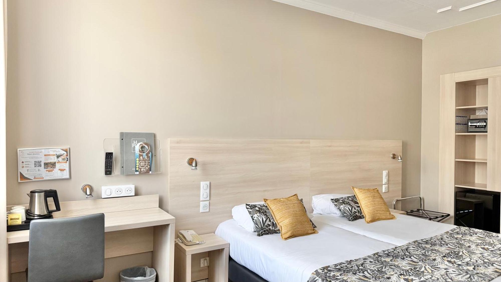 Hotel Helvetique Ницца Экстерьер фото